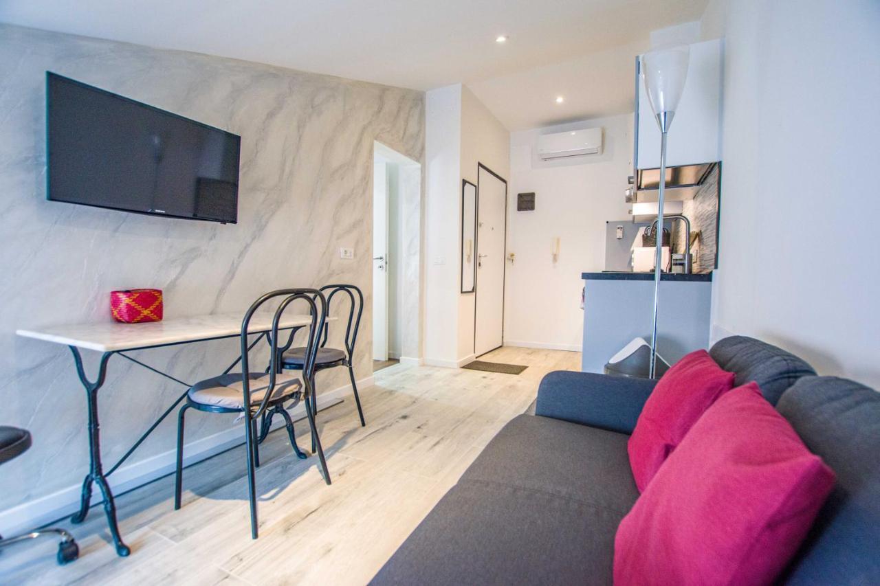 טריאסטה Casa Vacanze Al Teatro מראה חיצוני תמונה