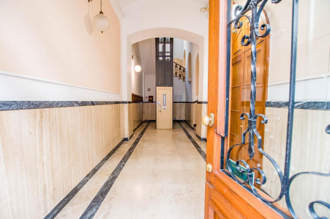 טריאסטה Casa Vacanze Al Teatro מראה חיצוני תמונה
