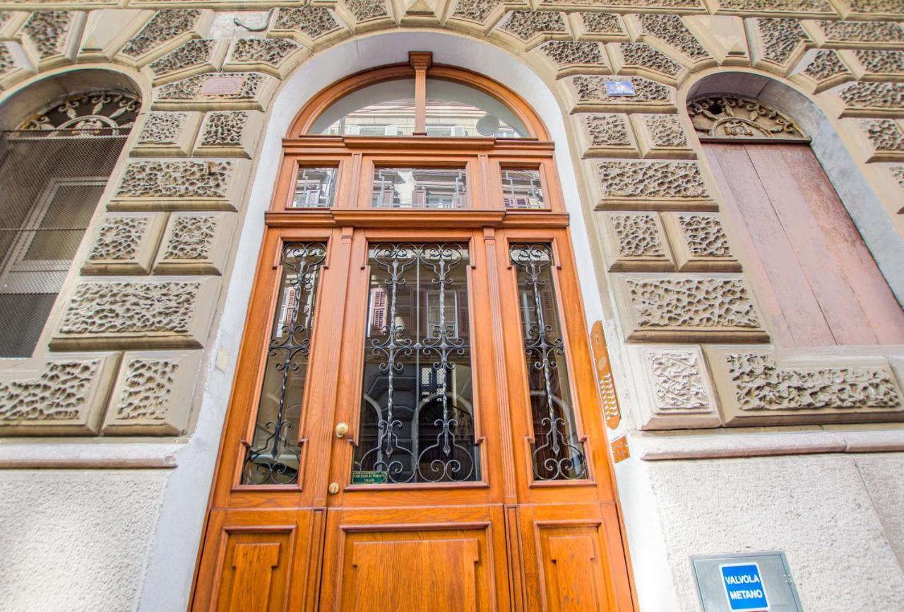 טריאסטה Casa Vacanze Al Teatro מראה חיצוני תמונה